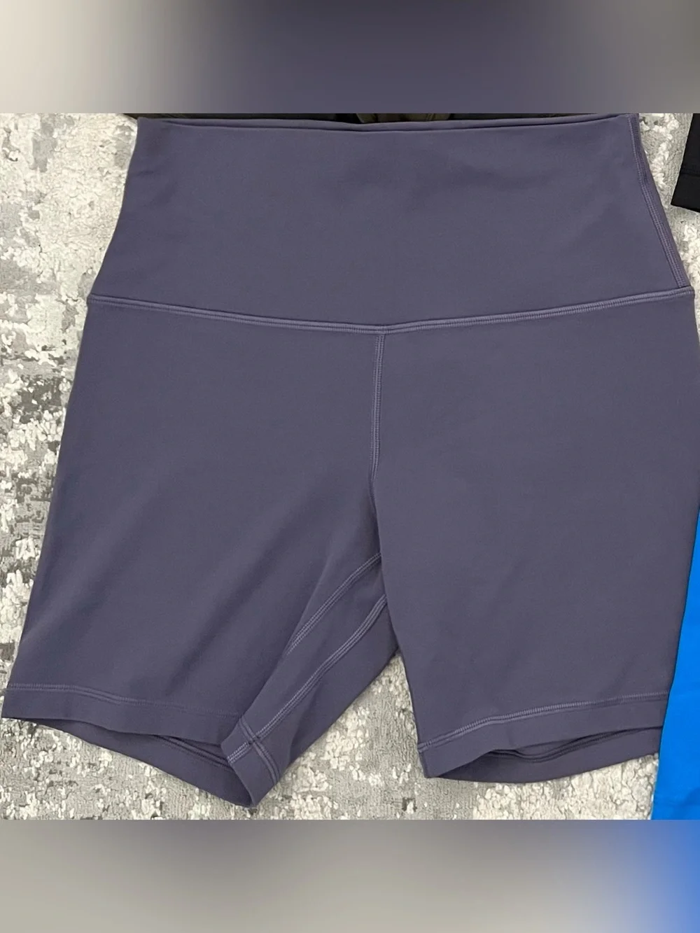 EUC lululemon align shorts 6” size 8 in purple